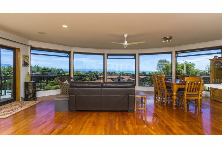 Photo of property in 5 Paradise Way, Pohara, Takaka, 7183