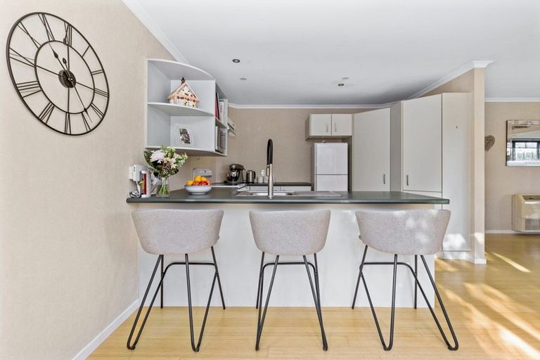 Photo of property in 14 Gill Road, Bay View, Napier, 4104