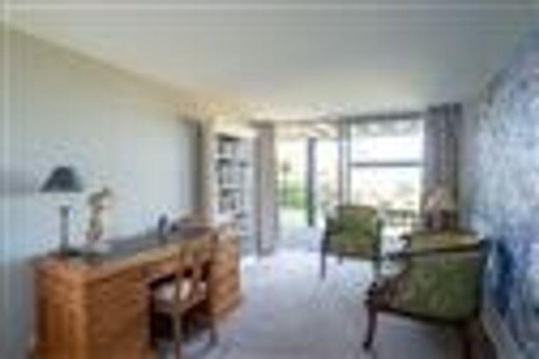 Photo of property in 26 Aotearoa Terrace, Murrays Bay, Auckland, 0630