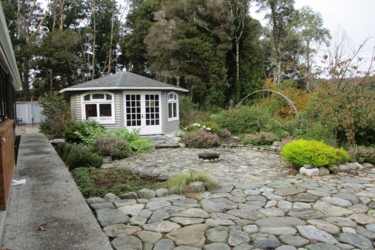 Photo of property in 18 Maori Creek Road, Marsden, Greymouth, 7872