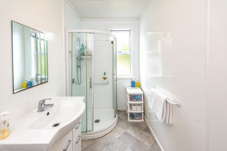 Photo of property in 61 Roberts Avenue, Aramoho, Whanganui, 4500