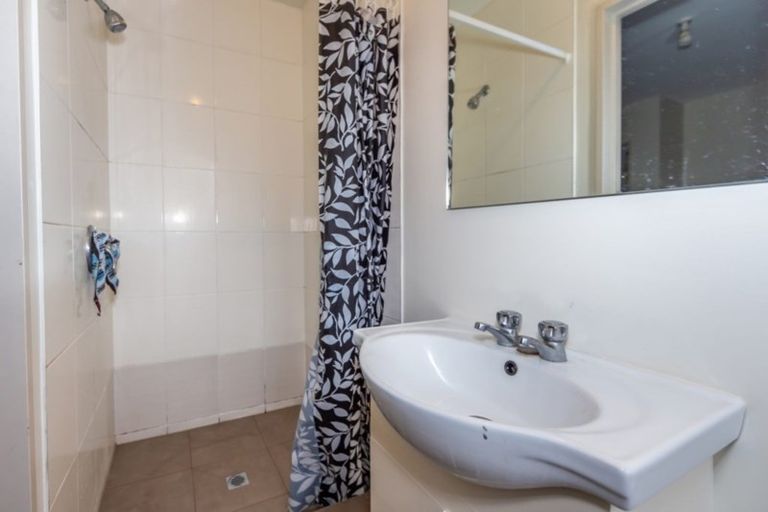 Photo of property in 158 Peverel Street, Riccarton, Christchurch, 8041