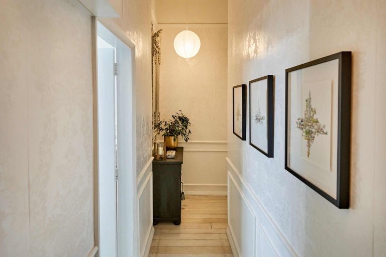 Photo of property in 15 Konini Street, Eastbourne, Lower Hutt, 5013