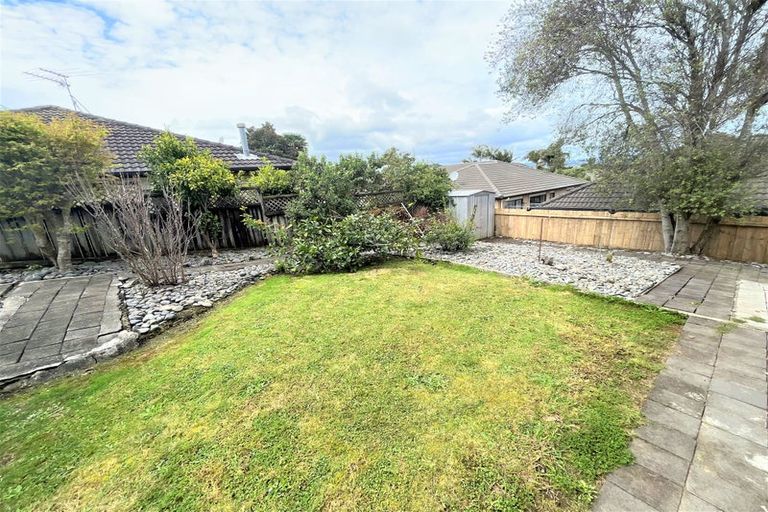 Photo of property in 24 Stewart Gibson Place, Manurewa, Auckland, 2105