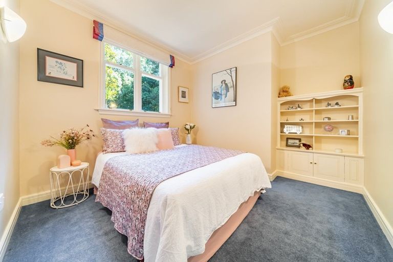 Photo of property in 22 Fitzroy Street, Wadestown, Wellington, 6012