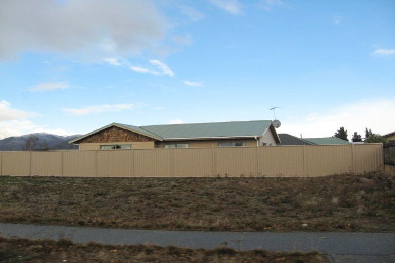 Photo of property in 2 Sarita Place, Cromwell, 9310