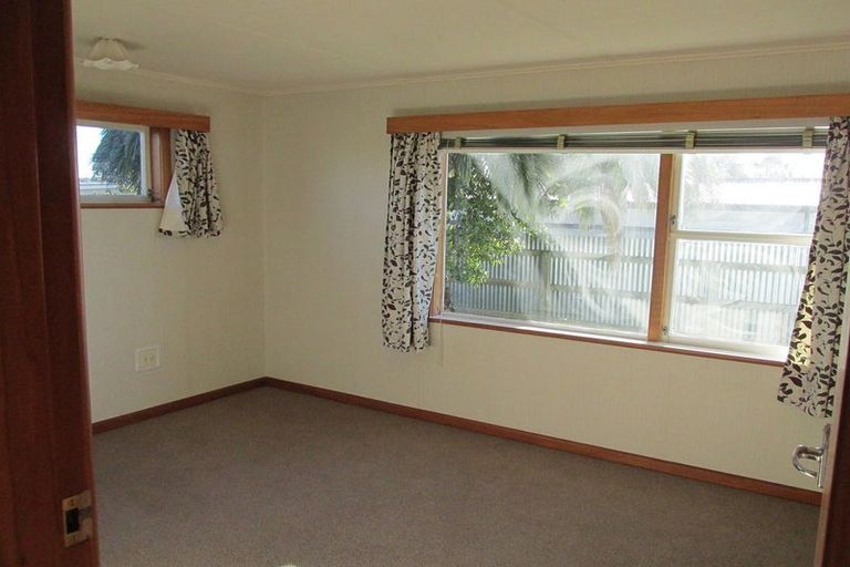 Photo of property in 6 Montgomery Street, Feilding, 4702
