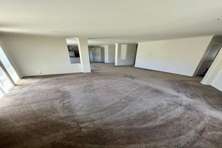 Photo of property in 30 Atlantic Close, Papamoa Beach, Papamoa, 3118