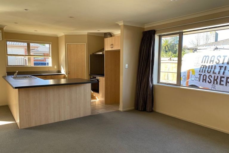 Photo of property in 43b Halswell Junction Road, Halswell, Christchurch, 8025