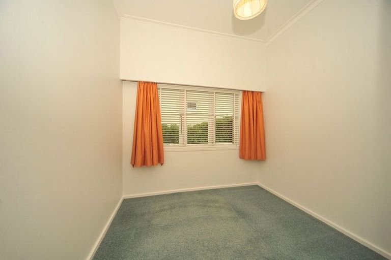 Photo of property in 12 Fernhill Terrace, Wadestown, Wellington, 6012