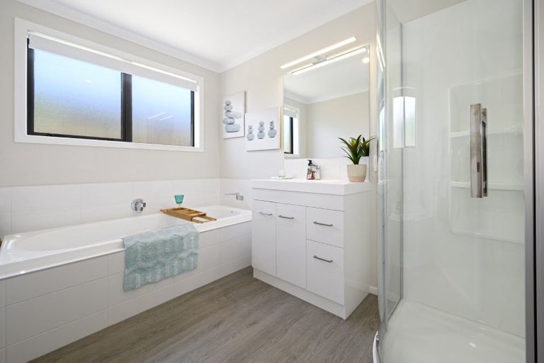 Photo of property in 71 Montiicola Drive, Papamoa Beach, Papamoa, 3118