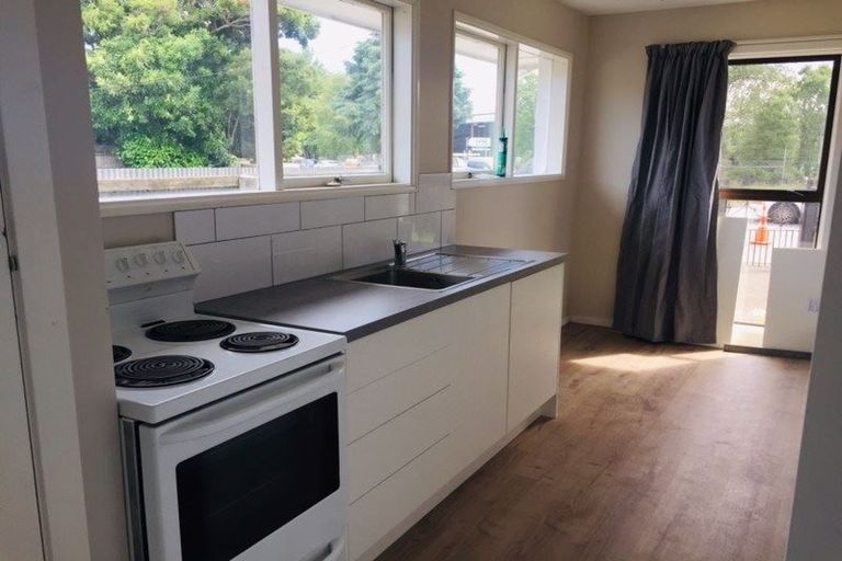 Photo of property in 856 Halswell Junction Road, Islington, Christchurch, 8042