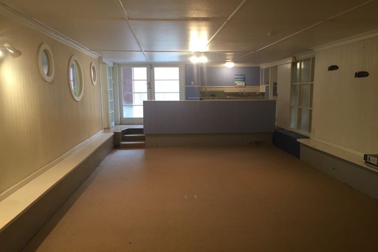 Photo of property in 303 Oceanbeach Road, Mount Maunganui, 3116