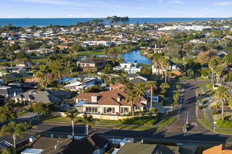 Photo of property in 1 Sanctuary Key, Papamoa Beach, Papamoa, 3118