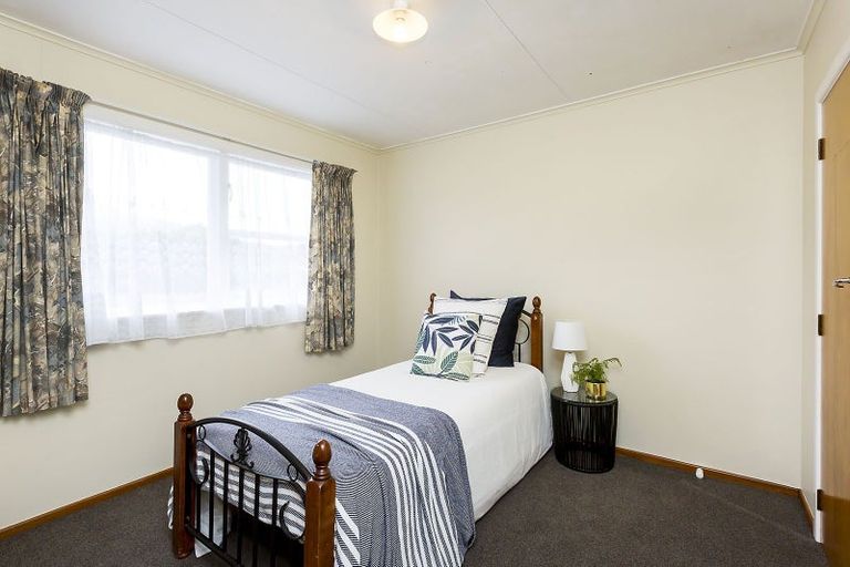 Photo of property in Oberon Flats, 48a Merton Street, Trentham, Upper Hutt, 5018