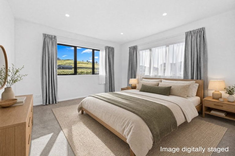Photo of property in 12 Arahanga Road, Paparoa, 0571