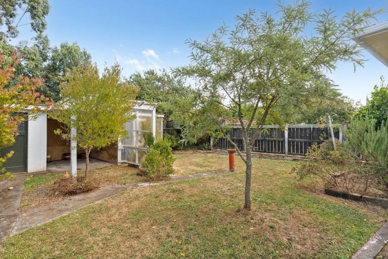 Photo of property in 83 Victoria Street, Carterton, 5713