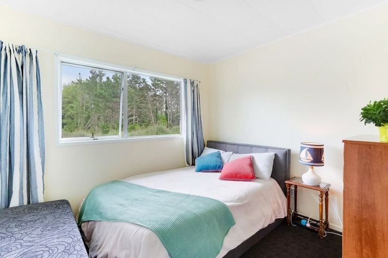 Photo of property in 56 Peverill Crescent, Papatoetoe, Auckland, 2025