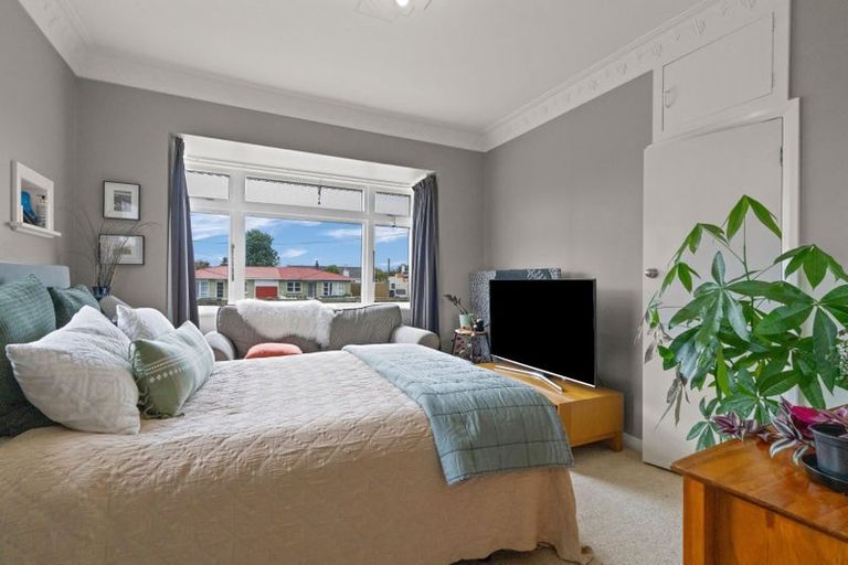 Photo of property in 184 Bath Street, Levin, 5510