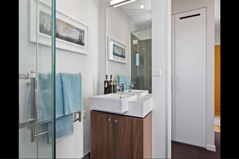 Photo of property in 1/50 Kilmore Street, Christchurch Central, Christchurch, 8013