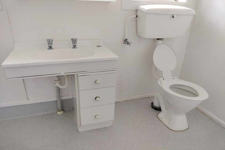 Photo of property in 14 Charles Street, Tokoroa, 3420