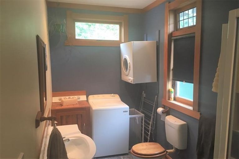 Photo of property in 1a France Road, Bluff Hill, Napier, 4110