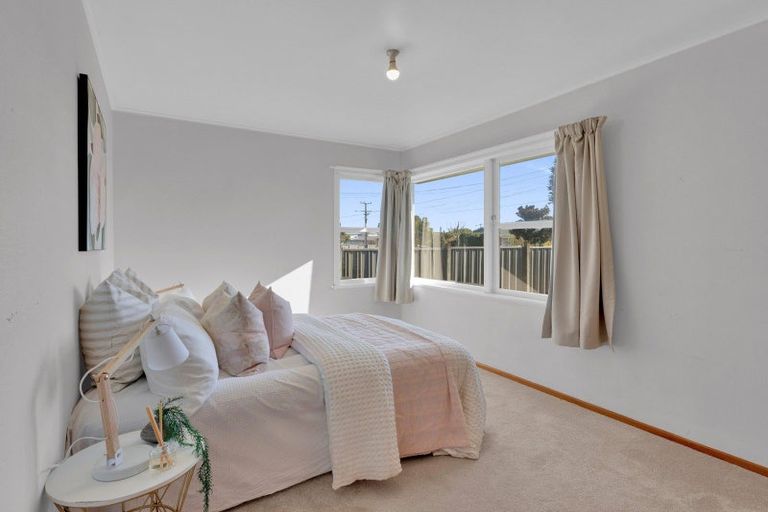 Photo of property in 28 Mears Road, St Andrews, Hamilton, 3200