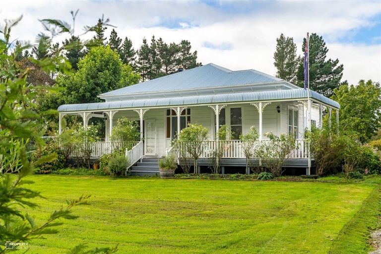Photo of property in 1188 State Highway 2, Mikimiki, Masterton, 5881