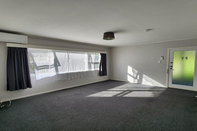 Photo of property in 3/36 Simkin Avenue, St Johns, Auckland, 1072