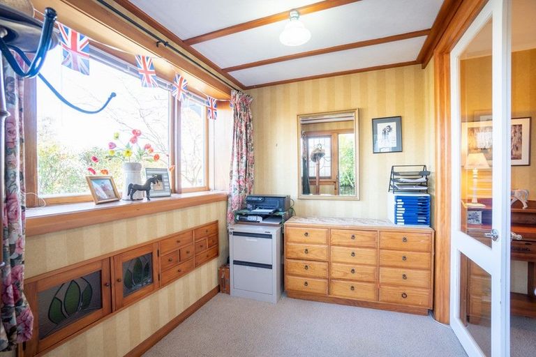 Photo of property in 23 Marne Street, Hokowhitu, Palmerston North, 4410