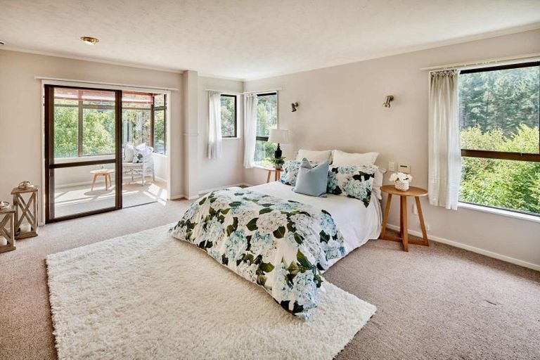 Photo of property in 51 Peterhouse Street, Tawa, Wellington, 5028