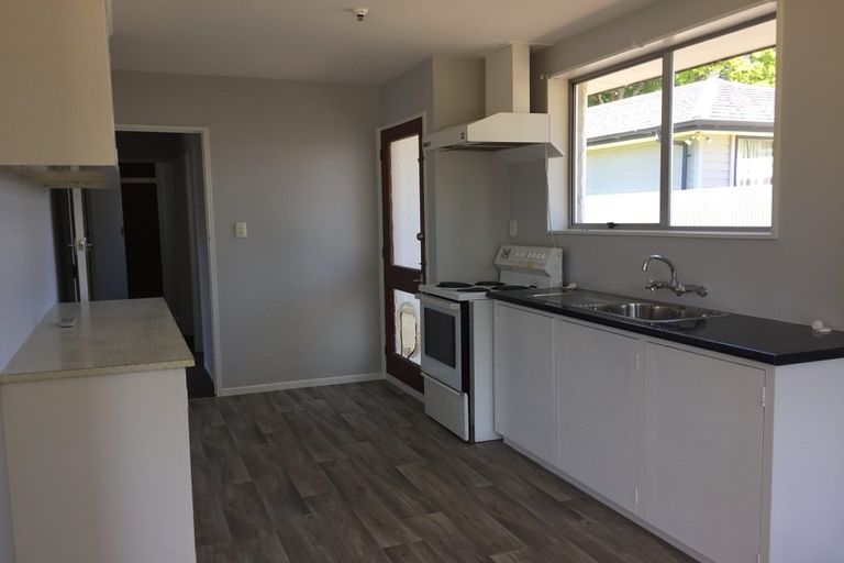 Photo of property in 2/47 Emmett Street, Shirley, Christchurch, 8013