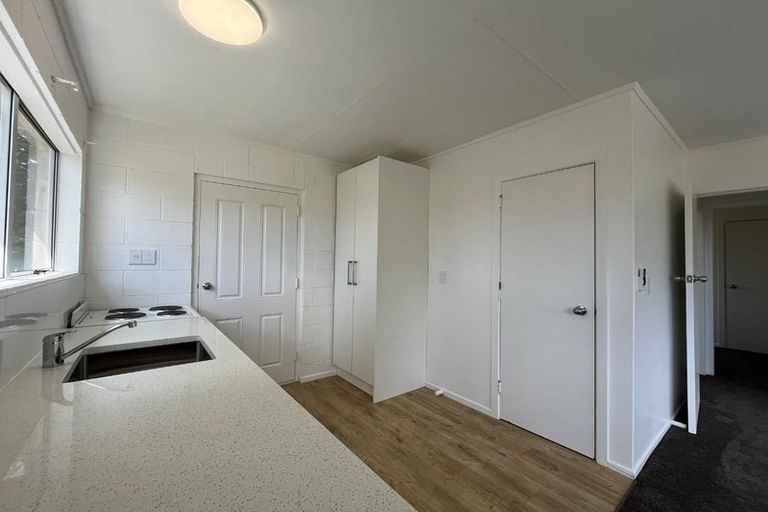 Photo of property in 1/89 Glenpark Avenue, Frankleigh Park, New Plymouth, 4310