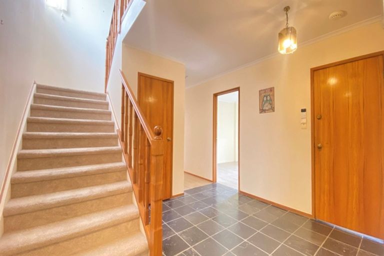 Photo of property in 12 Bragato Place, Chatswood, Auckland, 0626