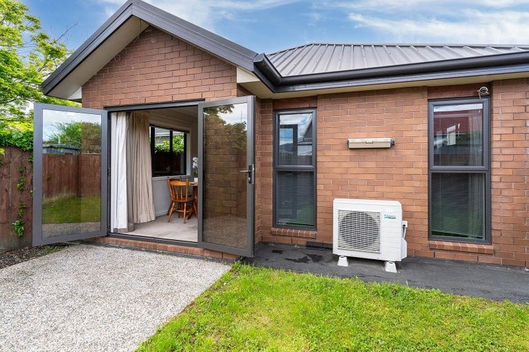 Photo of property in 53 Fawcett Street, South Dunedin, Dunedin, 9012