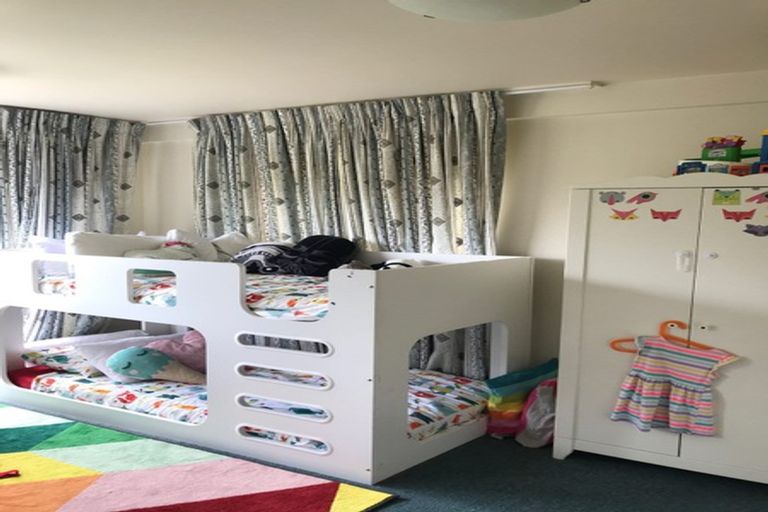 Photo of property in 57a Glencoe Road, Browns Bay, Auckland, 0630