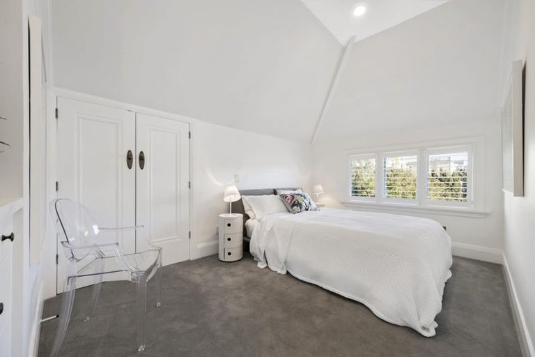 Photo of property in 44 Mcfarlane Street, Mount Victoria, Wellington, 6011