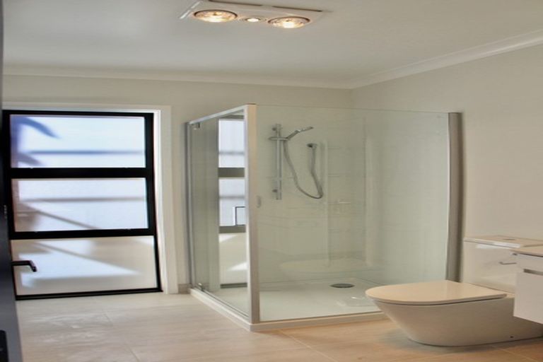 Photo of property in 6 Manaia Place, Mairangi Bay, Auckland, 0630