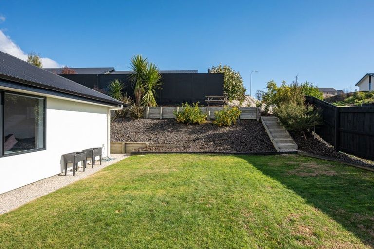 Photo of property in 2 Woolshed Drive, Stoke, Nelson, 7011