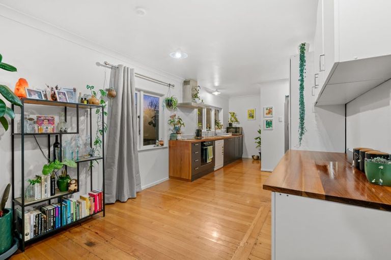 Photo of property in 2/57 Mahia Road, Manurewa, Auckland, 2102