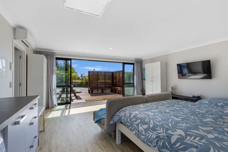 Photo of property in 2 Kahu Close, Kaiteriteri, Motueka, 7197