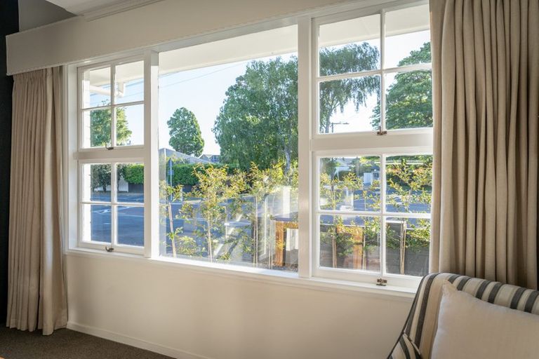 Photo of property in 42 Wairarapa Terrace, Merivale, Christchurch, 8014