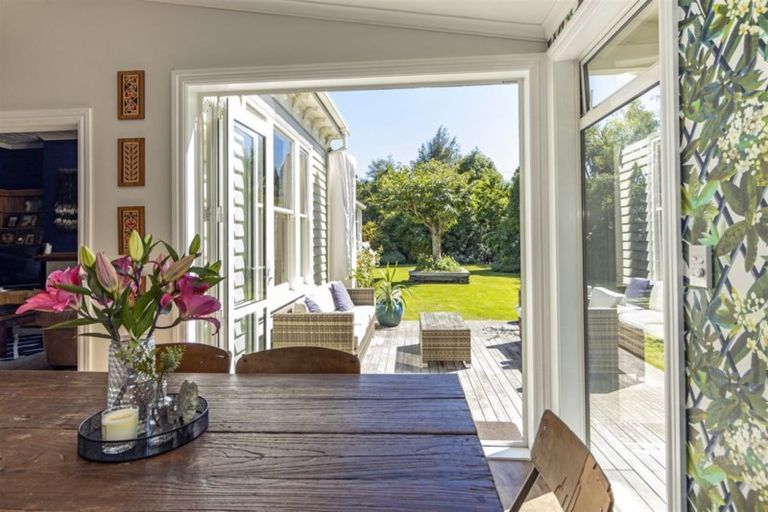 Photo of property in 22 Mckenzie Street, Geraldine, 7930