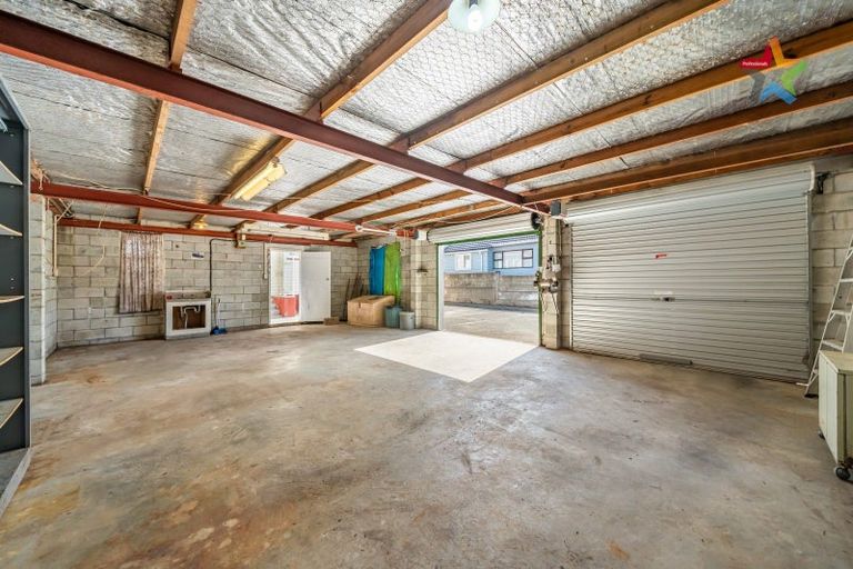 Photo of property in 17 Charleston Avenue, Boulcott, Lower Hutt, 5011