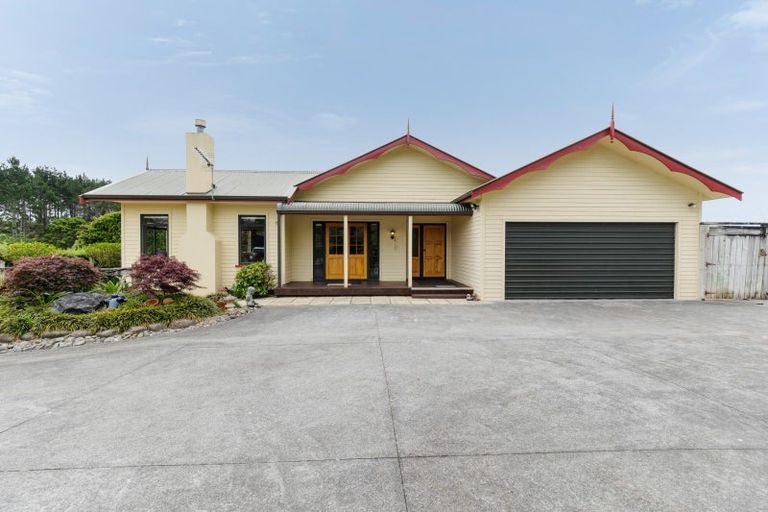 Photo of property in 66 Mcgiven Drive, Ridgewood, New Plymouth, 4371