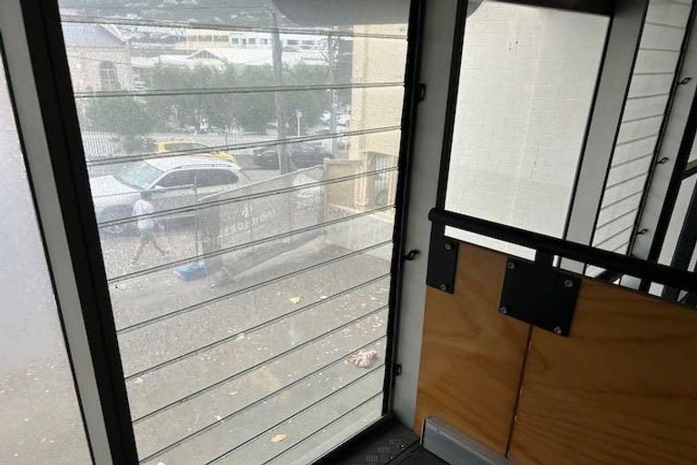 Photo of property in 25 Pirie Street, Palmerston North, 4410