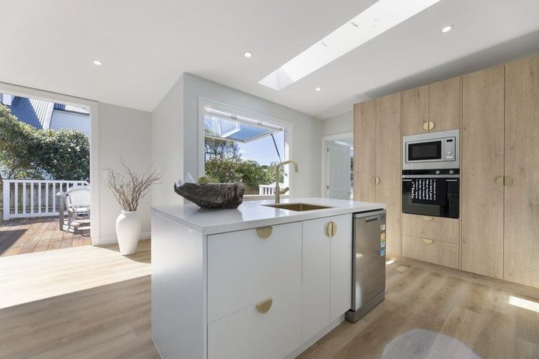 Photo of property in 36 Albert Street, Saint Clair, Dunedin, 9012