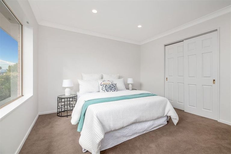 Photo of property in 21 Tudor Road, Henderson, Auckland, 0610