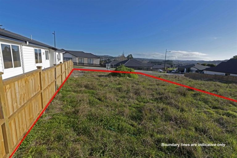 Photo of property in 27 Reserva Crescent, Kumeu, 0810
