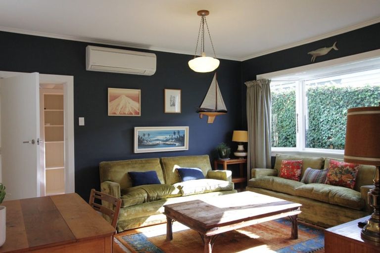 Photo of property in 79 Waimea Terrace, Beckenham, Christchurch, 8023